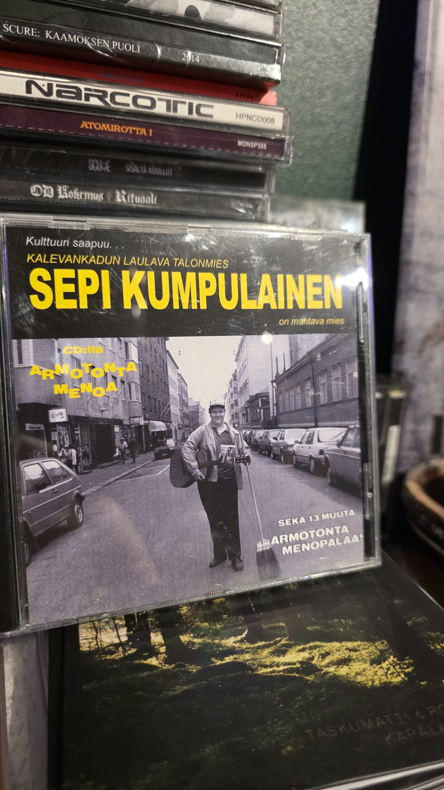 Sepi Kumpulainen – Kalevankadun laulava talonmies (käytetty)