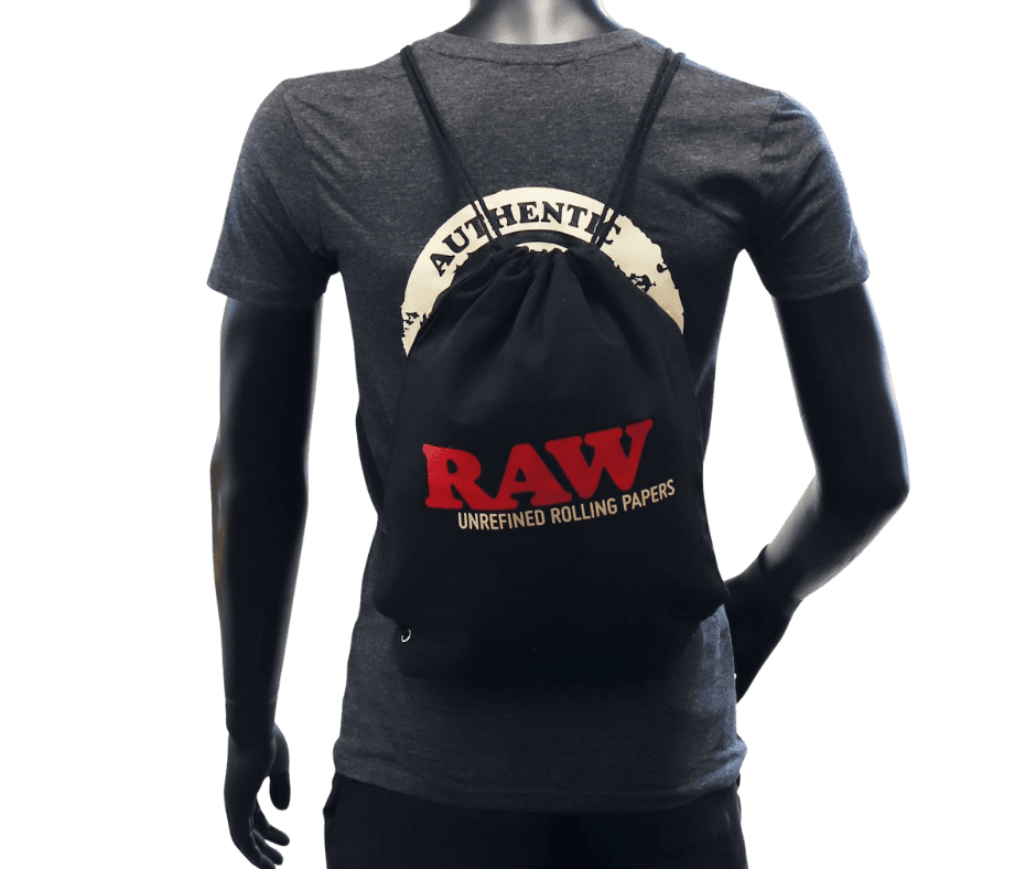 RAW musta kassi